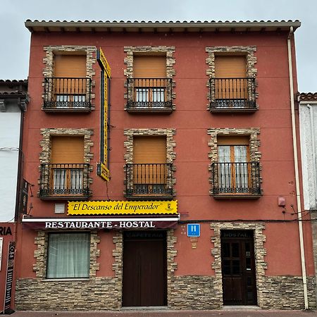 Hostal El Descanso Del Emperador Jarandilla de la Vera Exterior photo